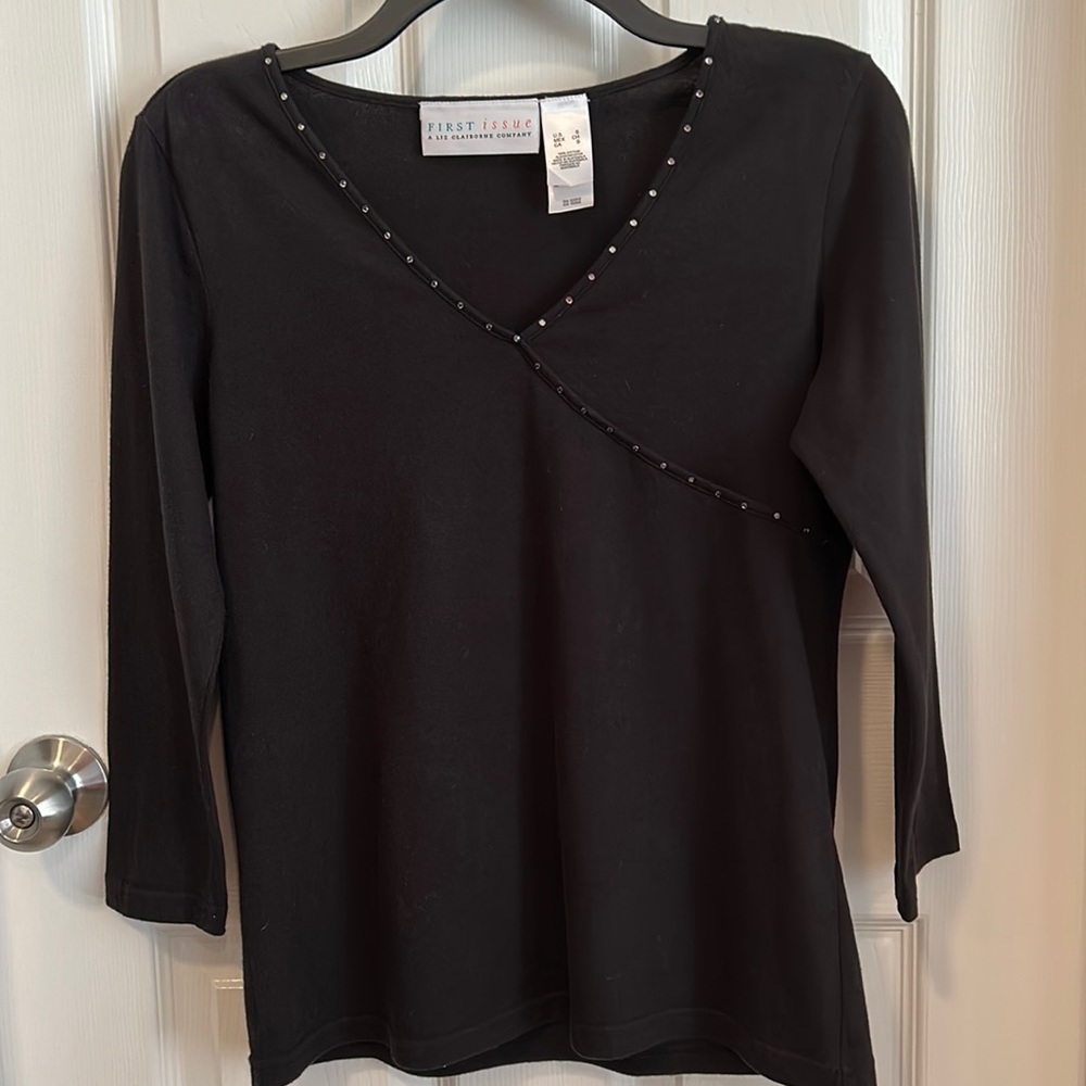 First Issue size small black top